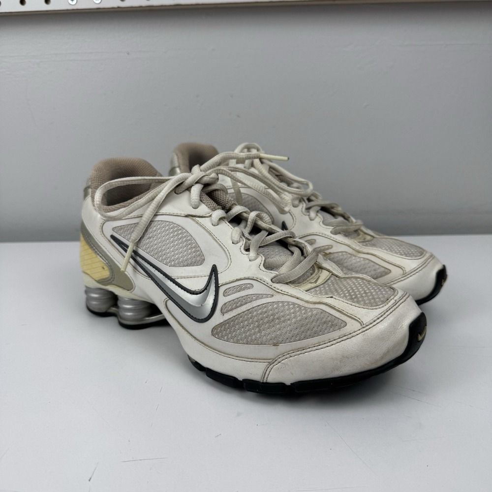 Nike Shox NZ Women's 8 White Silver Yellow Running‎ Shoes 417103-100
